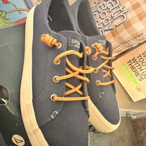 Sperry new shoes - Picture 3 of 3